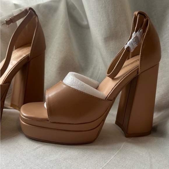 Top Moda Women Open Toe Ankle Strap Platform Chunky High Heel Sandal - Picture 3 of 8